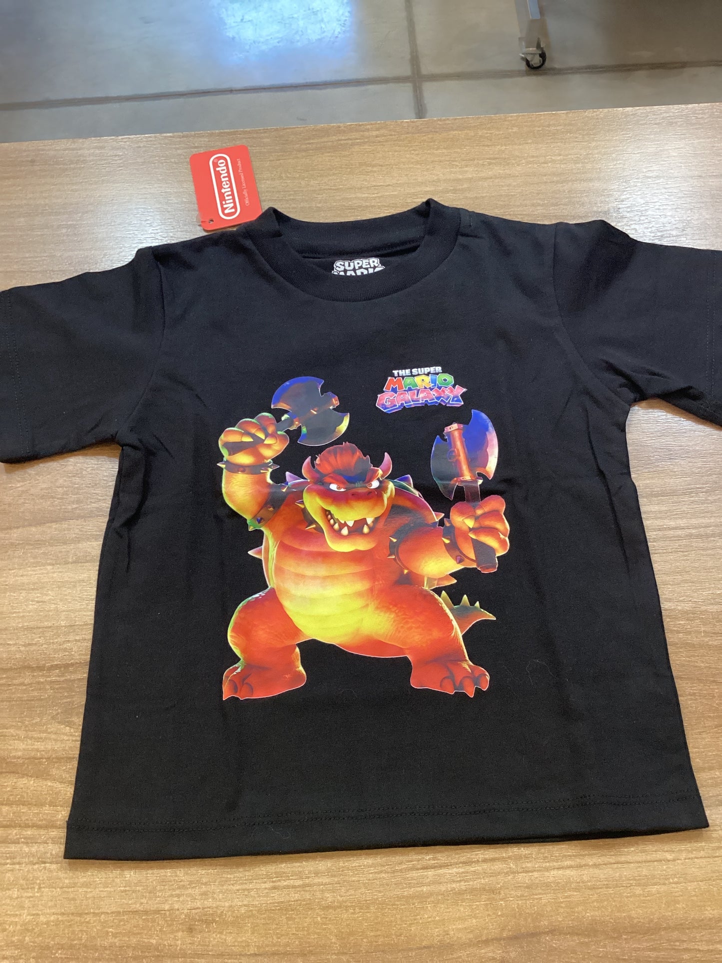 playera Bouwcer martillo negra