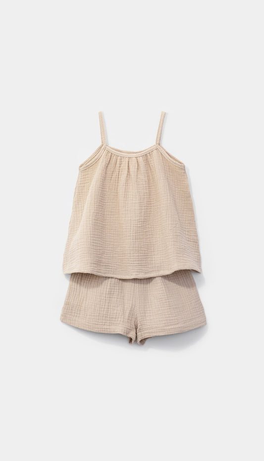 conjunto beige