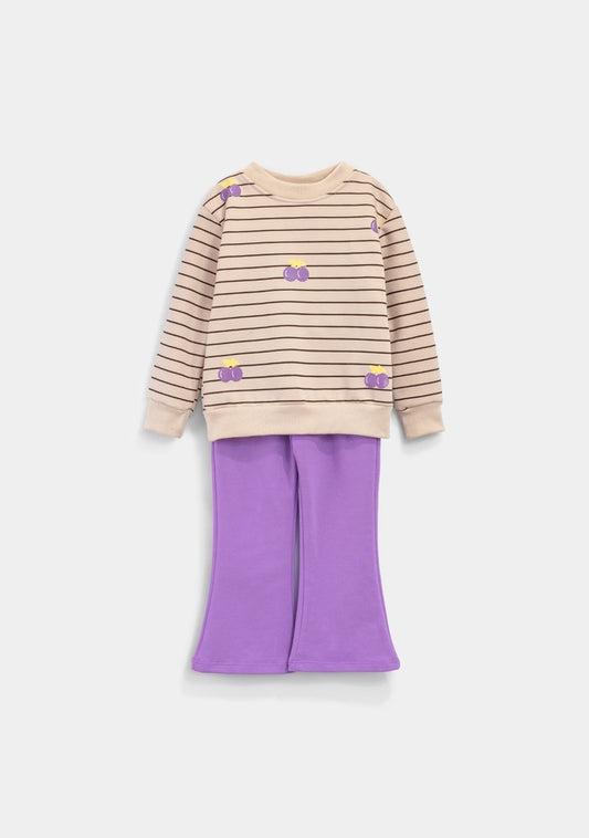 conjunto morado sudadera moras