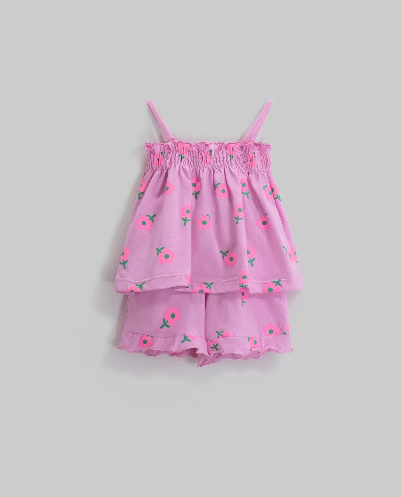 Conjunto con flores