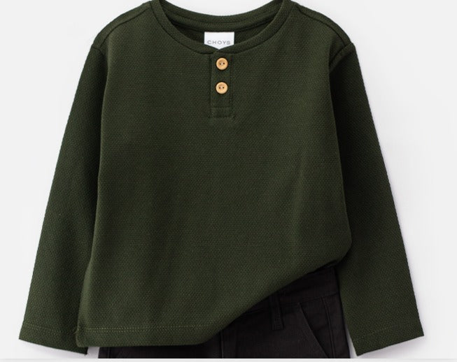 camiseta verde  botones M-larga